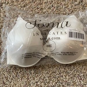 Soma vanishing back bra 34C